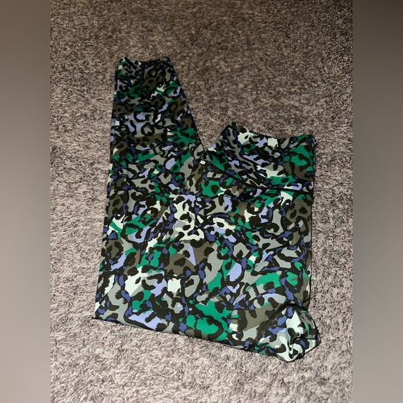Women’s Offline by Aerie Green Blue Camo Goals 7/8 High Ride Leggings Size Large - Picture 7 of 9